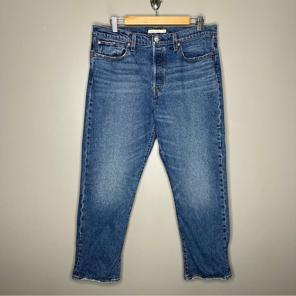Levi’s Big E Wedgie Straight leg Jeans. - Picture 2 of 8